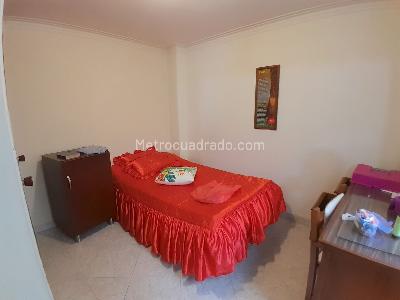 Apartamento en venta en Los Colores, Medellín · foto 9 de 16