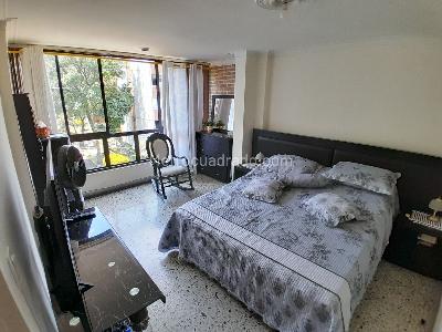 Apartamento en venta en Los Colores, Medellín · foto 7 de 16