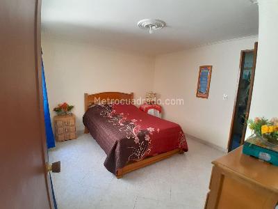 Apartamento en venta en Los Colores, Medellín · foto 10 de 16