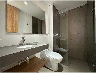 Apartamento en venta en Los Colores, Medellín · foto 11 de 17