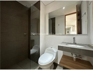 Apartamento en venta en Los Colores, Medellín · foto 12 de 17