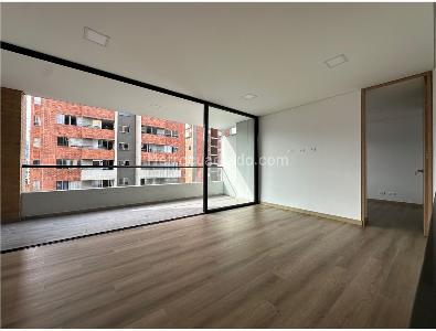 Apartamento en venta en Los Colores, Medellín · foto 2 de 17