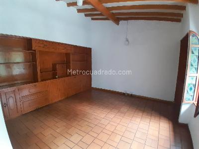 Casa de 5 alcobas en venta en Los Colores, Medellín, 290 m² · foto 9 de 20
