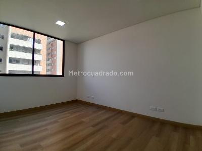 Apartamento de 2 alcobas en venta en Los Colores, Medellín, 75 m² · foto 6 de 19