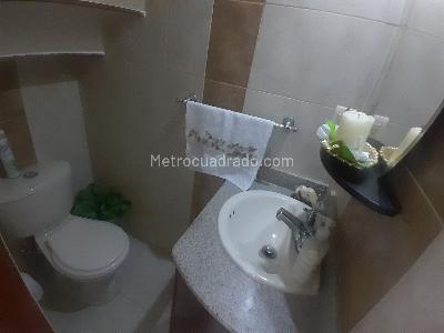 Casa de 3 alcobas en venta en Calasanz Parte Baja, Medellín, 88 m² · foto 16 de 20