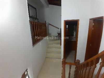 Casa de 3 alcobas en venta en Calasanz Parte Baja, Medellín, 88 m² · foto 19 de 20