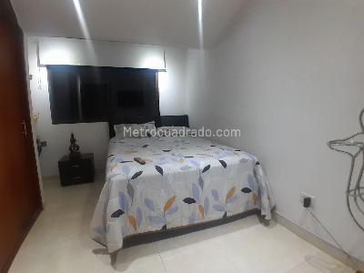 Casa de 3 alcobas en venta en Calasanz Parte Baja, Medellín, 88 m² · foto 11 de 20