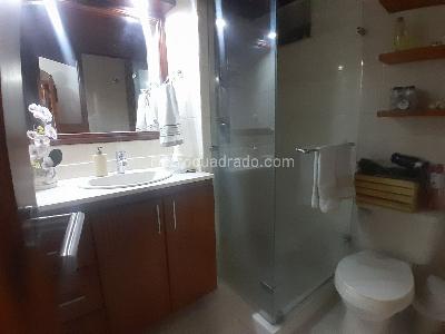 Casa de 3 alcobas en venta en Calasanz Parte Baja, Medellín, 88 m² · foto 15 de 20