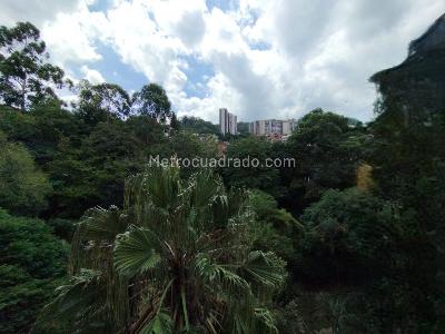 Apartamento de 3 alcobas en venta en El Poblado Loma Del Indio, Medellín, 70 m² · foto 8 de 15