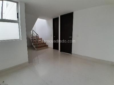 Apartamento de 4 alcobas en venta en Calasanz Parte Baja, Medellín, 122 m² · foto 6 de 20