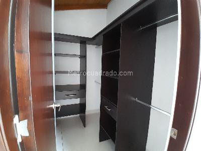 Apartamento de 4 alcobas en venta en Calasanz Parte Baja, Medellín, 122 m² · foto 13 de 20