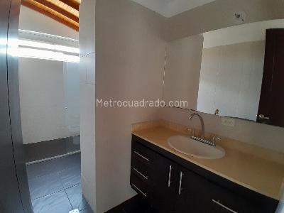 Apartamento de 4 alcobas en venta en Calasanz Parte Baja, Medellín, 122 m² · foto 14 de 20