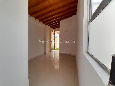 Apartamento de 4 alcobas en venta en Calasanz Parte Baja, Medellín, 122 m² · foto 16 de 20