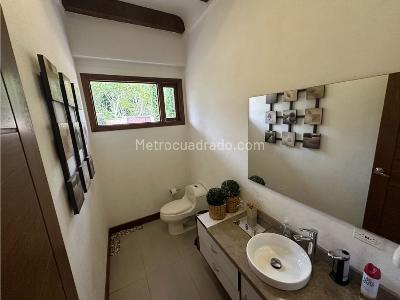 Casa de 5 alcobas en venta en Club Campestre Llanogrande, Rionegro · foto 15 de 20