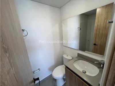 Apartamento de 2 alcobas en venta en San Antonio De Pereira, Rionegro, 75 m² · foto 13 de 20