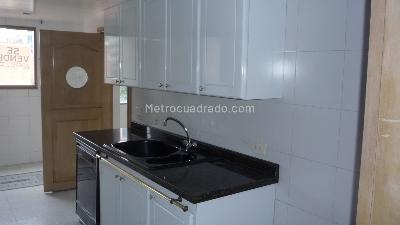 Apartamento de 3 alcobas en venta en Santa Barbara Occidental, Bogotá, 160 m² · foto 17 de 20