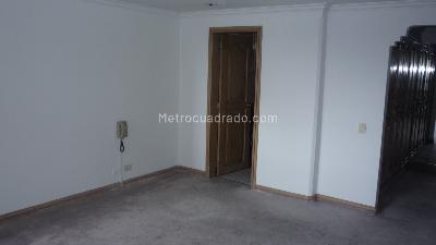 Apartamento de 3 alcobas en venta en Santa Barbara Occidental, Bogotá, 160 m² · foto 18 de 20