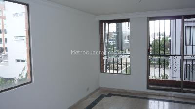 Apartamento de 3 alcobas en venta en Santa Barbara Occidental, Bogotá, 160 m² · foto 6 de 20