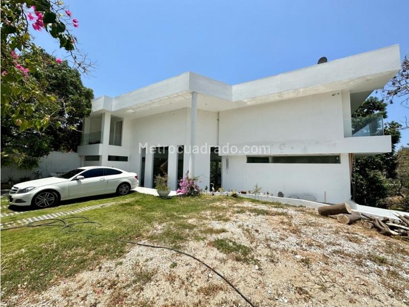 Casa – Santa Marta - Más