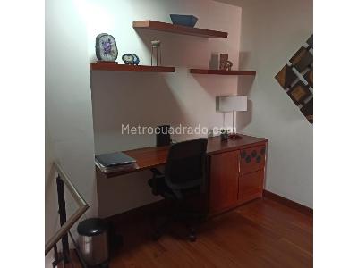 Apartamento de 3 alcobas en venta en Chico Navarra, Bogotá, 154 m² · foto 2 de 18