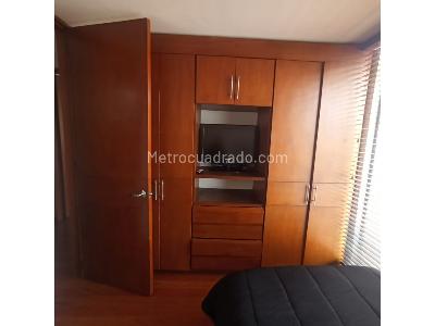 Apartamento de 3 alcobas en venta en Chico Navarra, Bogotá, 154 m² · foto 4 de 18