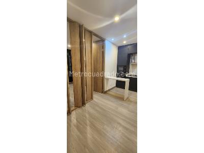 Apartaestudio en venta en Bella Suiza, Bogotá, 40 m² · foto 4 de 18