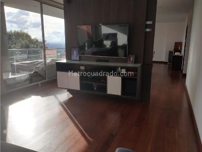 Apartamento de 3 alcobas en venta en Los Rosales, Bogotá, 160 m² · foto 3 de 19