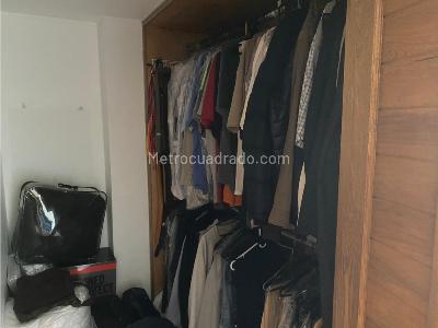 Apartamento de 3 alcobas en venta en Santa Barbara, Bogotá, 137 m² · foto 11 de 20