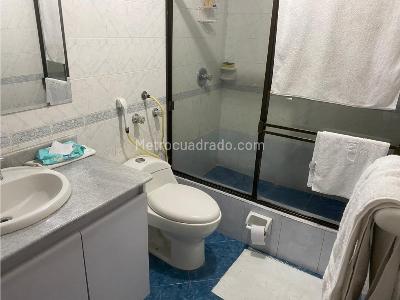 Apartamento de 3 alcobas en venta en Santa Barbara, Bogotá, 137 m² · foto 12 de 20