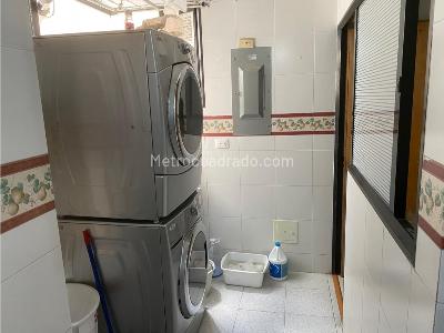 Apartamento de 3 alcobas en venta en Santa Barbara, Bogotá, 137 m² · foto 20 de 20