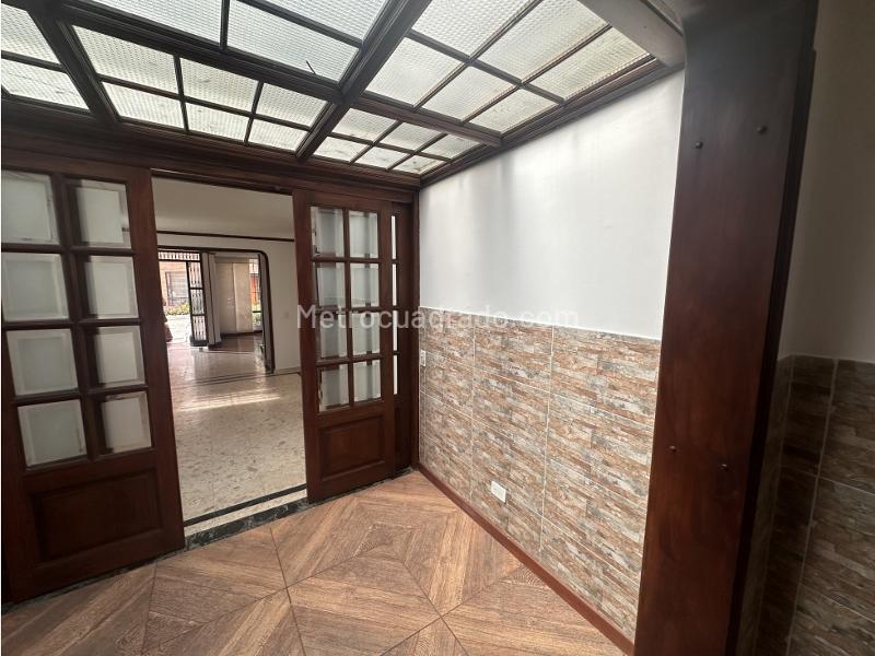 Casa – Bogotá D.C., Localidad Usaquén - Más