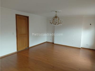 Apartamento en venta en Bella Suiza, Bogotá · foto 6 de 20