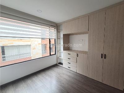 Apartaestudio en venta en Country Club, Bogotá, 23 m² · foto 4 de 19