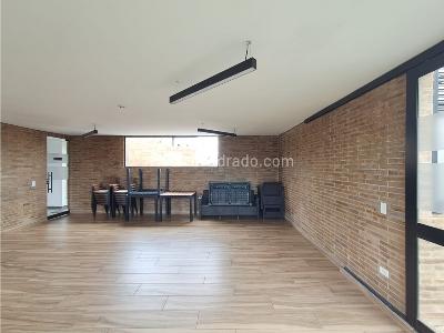 Apartaestudio en venta en Country Club, Bogotá, 23 m² · foto 16 de 19