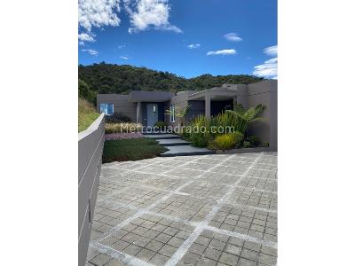 Casa de 5 alcobas en venta en Sindamanoy, Chía, 480 m² · foto 10 de 20