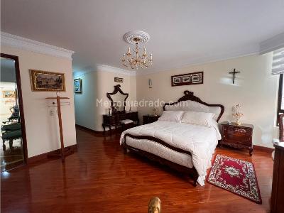Apartamento de 3 alcobas en venta en Bosques De Pino, Bogotá, 297 m² · foto 8 de 20