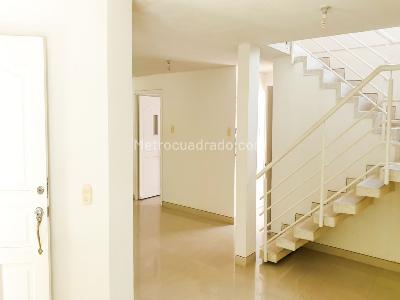 Casa en venta en Bavaria Country, Santa Marta · foto 3 de 20