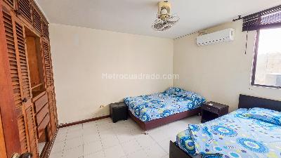 Apartamento de 3 alcobas en venta en El Rodadero Tradicional, Santa Marta, 84 m² · foto 11 de 11