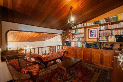 Casa de 5 alcobas en venta en Molinos Norte, Bogotá, 327 m² · foto 7 de 20