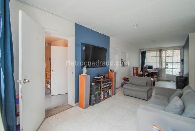 Casa de 5 alcobas en venta en Salazar Gomez, Bogotá, 410 m² · foto 3 de 20