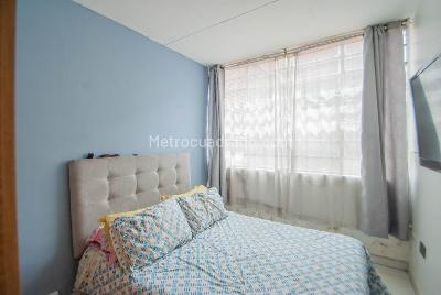 Casa de 5 alcobas en venta en Salazar Gomez, Bogotá, 410 m² · foto 8 de 20