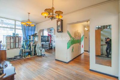 Casa de 5 alcobas en venta en Salazar Gomez, Bogotá, 410 m² · foto 17 de 20