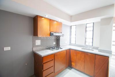Apartaestudio en arriendo en El Nogal, Bogotá, 92 m² · foto 5 de 20