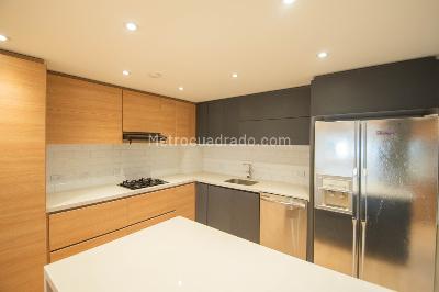 Apartamento de 3 alcobas en venta en Chico, Bogotá, 144 m² · foto 7 de 20