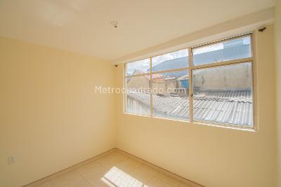 Apartamento en arriendo en La Soledad, Bogotá · foto 9 de 16