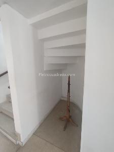 Casa de 5 alcobas en venta en Los Alcazares, Bogotá, 232 m² · foto 12 de 20