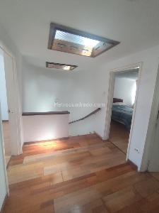 Casa de 5 alcobas en venta en Los Alcazares, Bogotá, 232 m² · foto 18 de 20