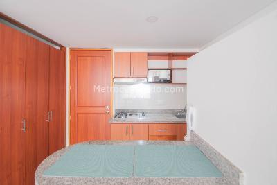 Apartaestudio en arriendo en Pardo Rubio, Bogotá, 33 m² · foto 8 de 19
