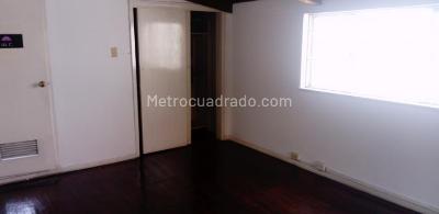 Casa de 5 alcobas en venta en Teusaquillo, Bogotá, 387 m² · foto 7 de 13