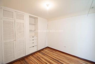 Apartamento de 4 alcobas en venta en San Luis, Bogotá, 120 m² · foto 9 de 17